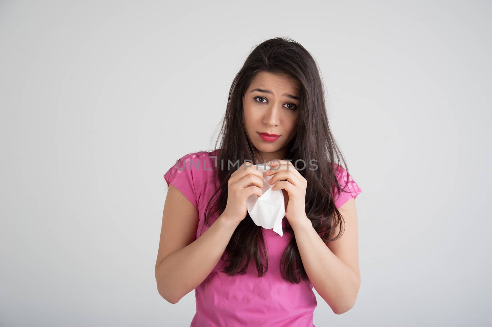 allergies, the common cold, flu-woman sneezes.