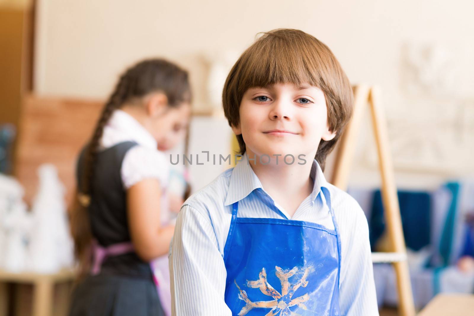 Portrait of a boy, the children learn in art school