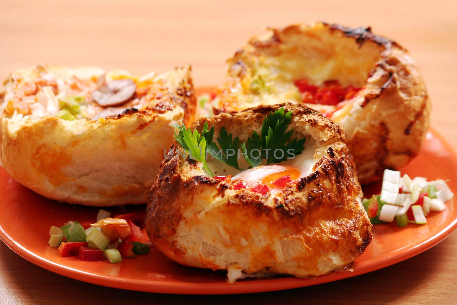 bread filled with eggs cheese and vegetables