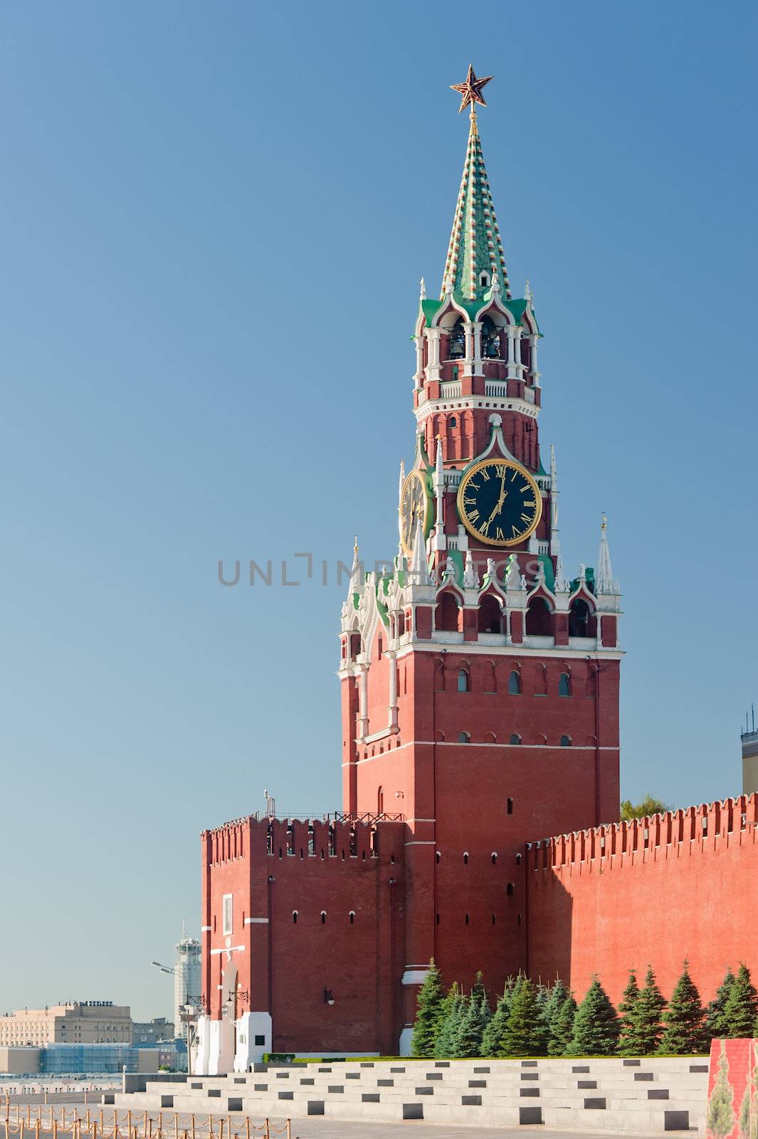 Spaska tower. Kremlin. Moscow. by kosmsos111