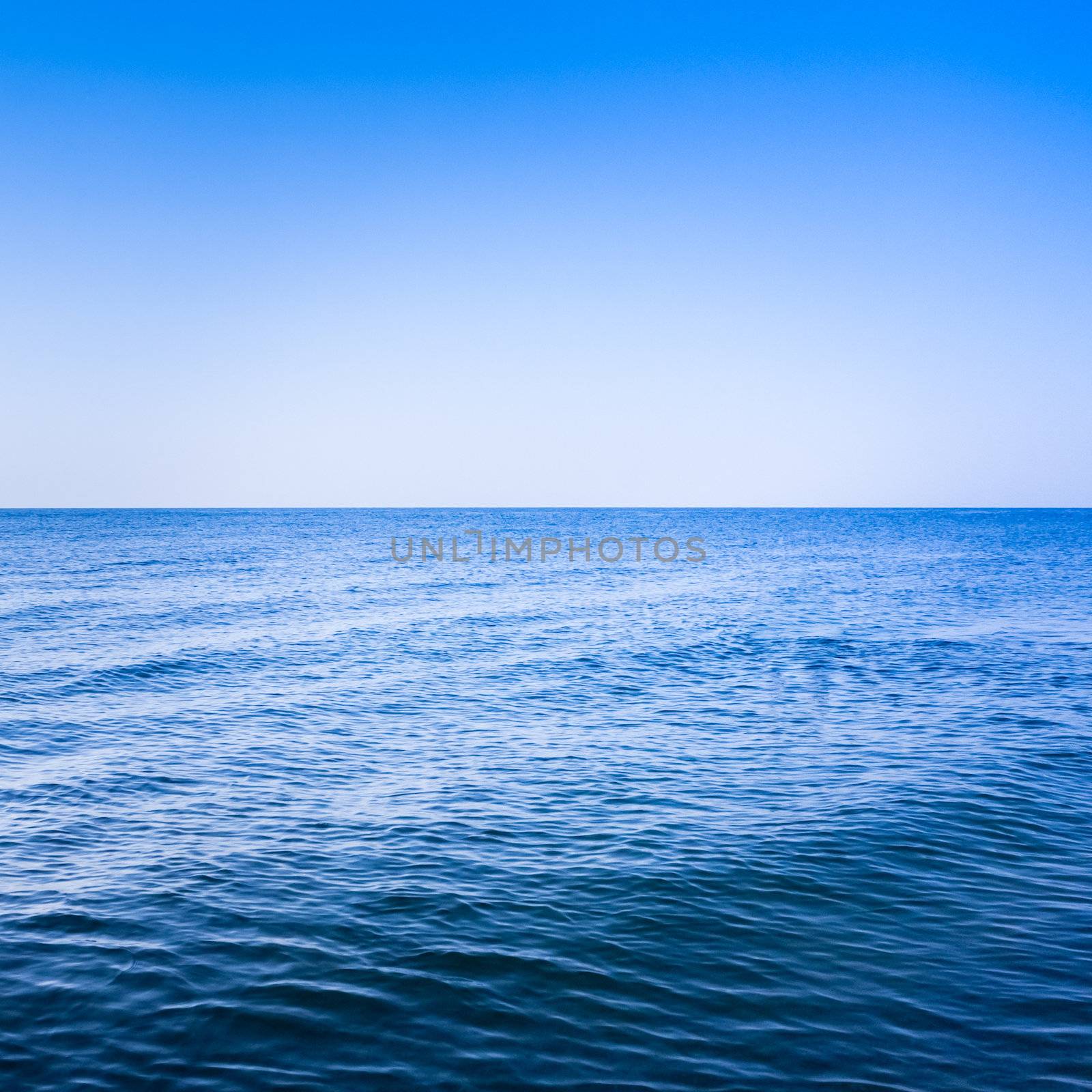 Calm sea ocean by ryhor