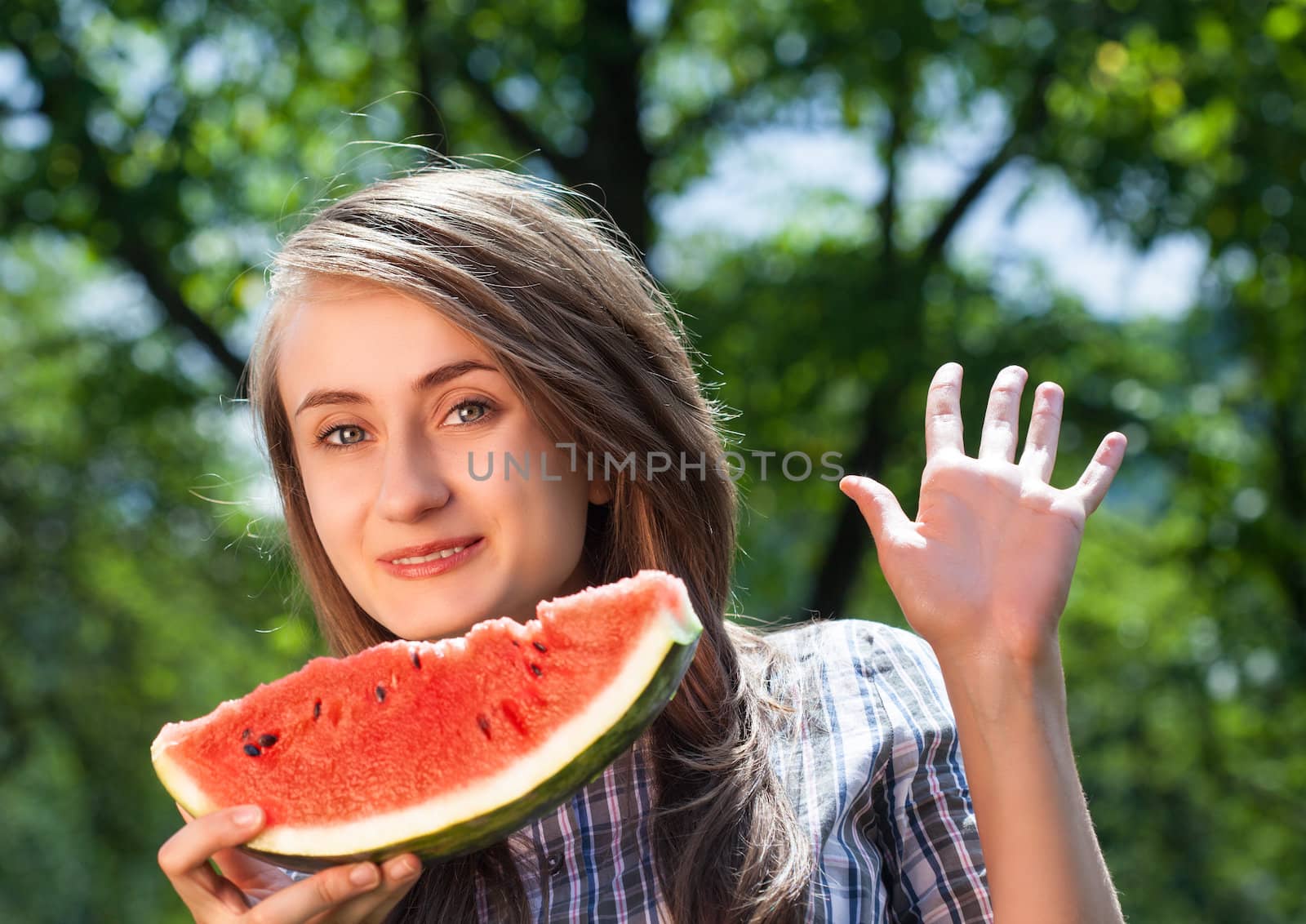 woman and watermelon by palinchak