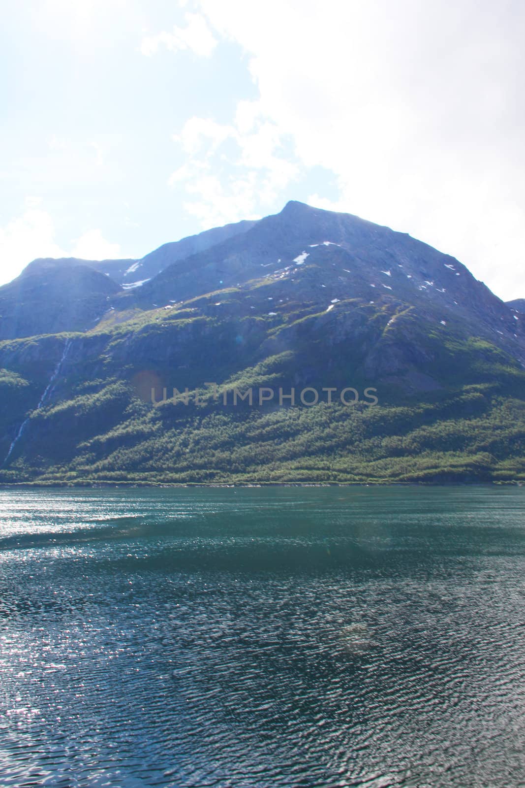 Arctic mountains and fjord by destillat