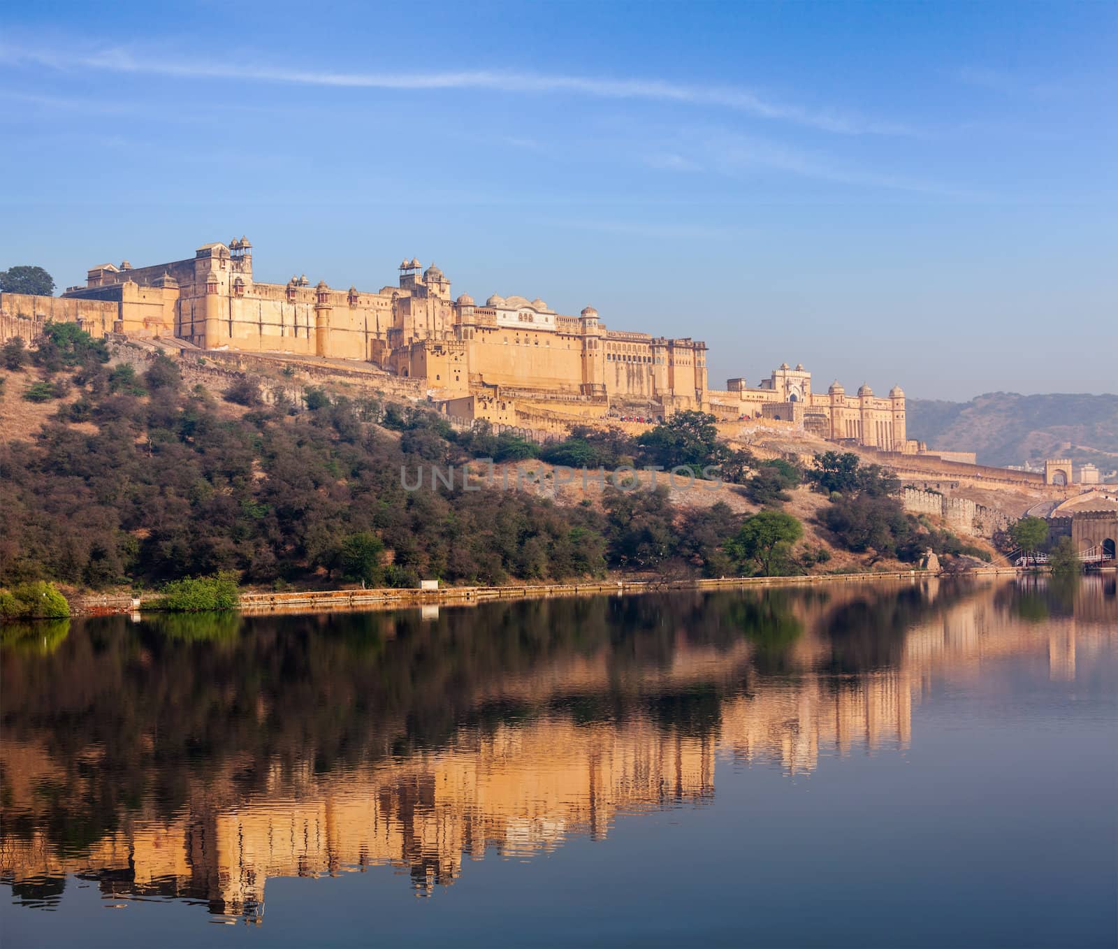 Amer (Amber) fort, Rajasthan, India by dimol