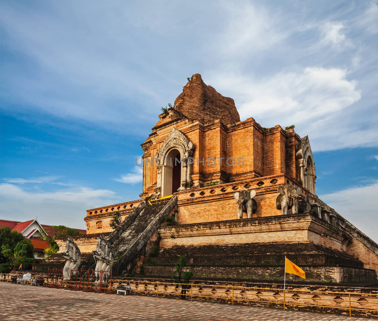 Buddhist temple Wat Chedi Luang. Chiang Mai, Thailand