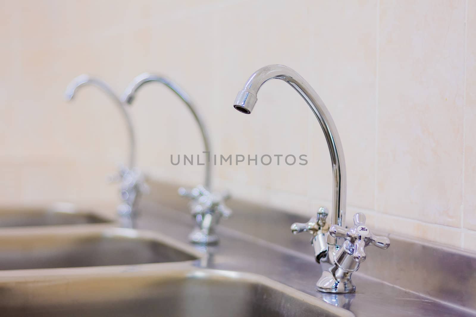 Faucet by ryhor