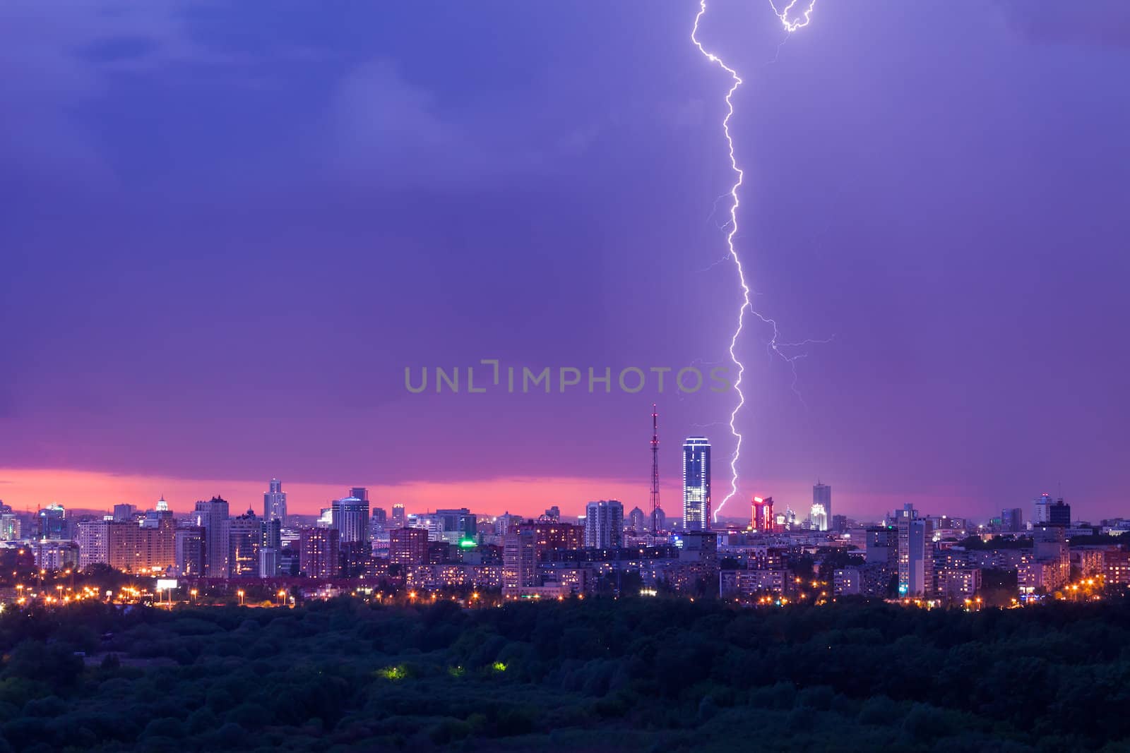 lightning storm over city by arhip4