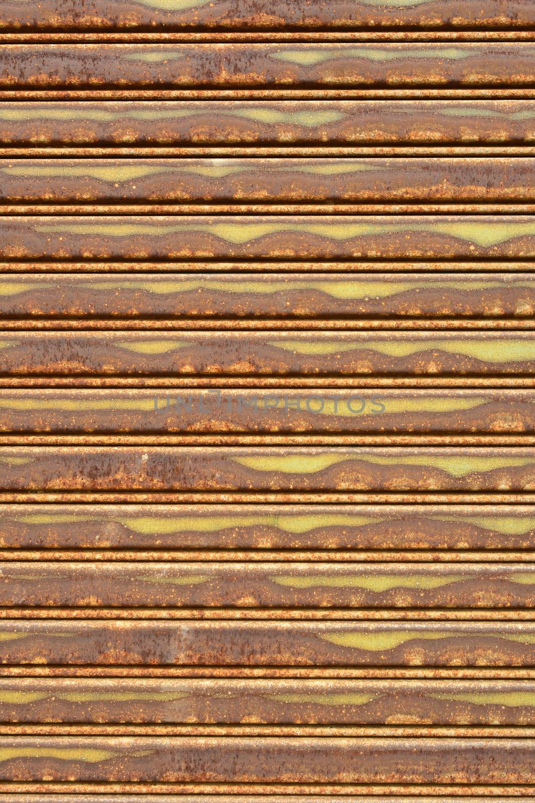 Rusty iron wall by elwynn