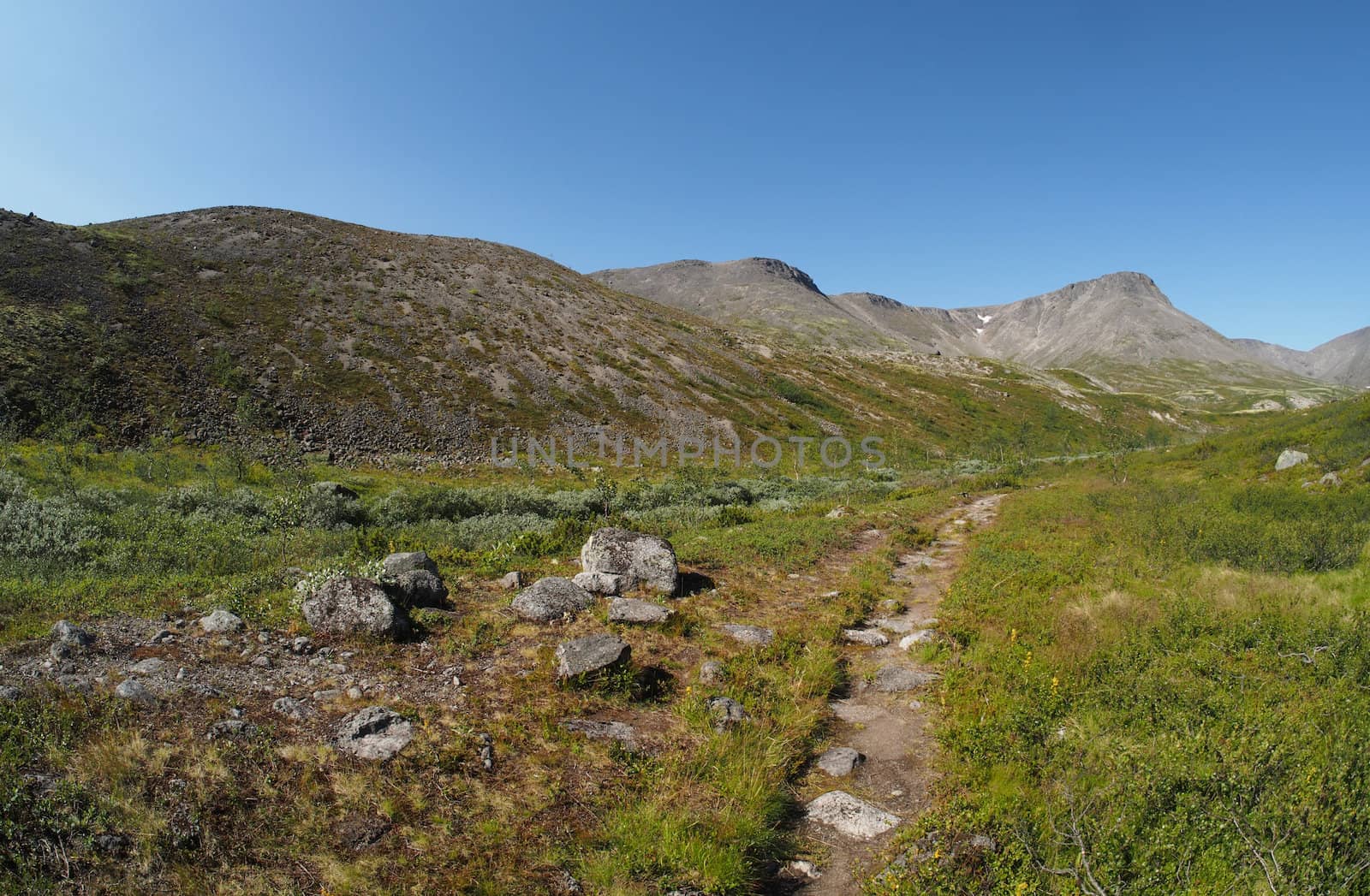 path in the mountains