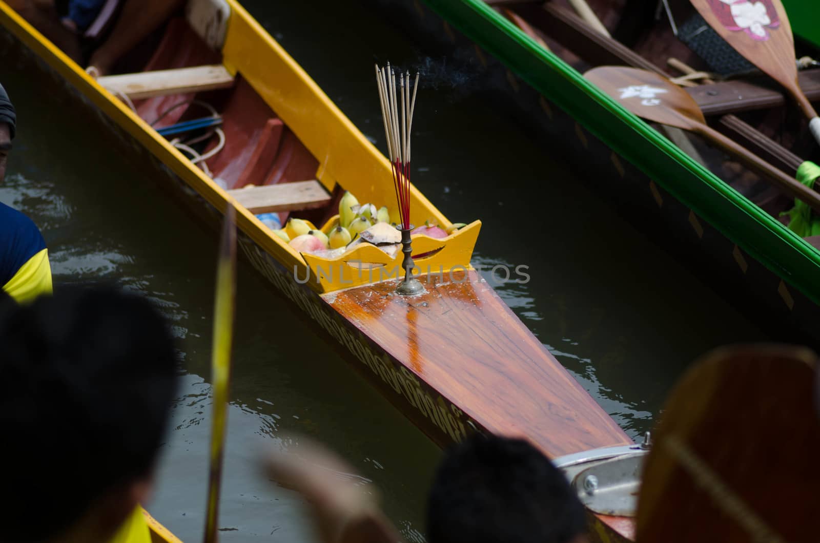 Petchaburi, THAILAND - October 7 : Participants in the Petchaburi Long Boat Competition 2012 on October 7, 2012 in The Petchaburi river ,Petchaburi Province, Thailand. 