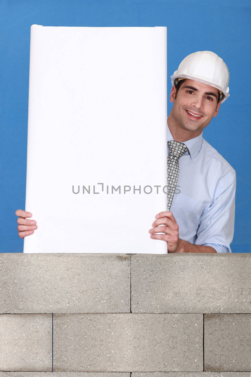Man with white panel by phovoir