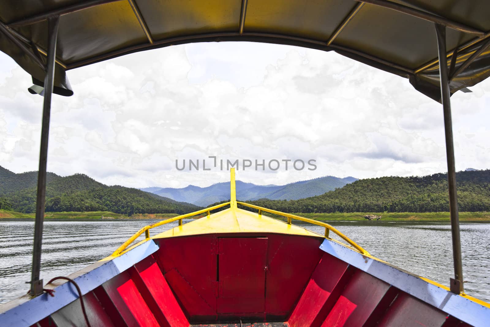 Boat on the lake by narinbg