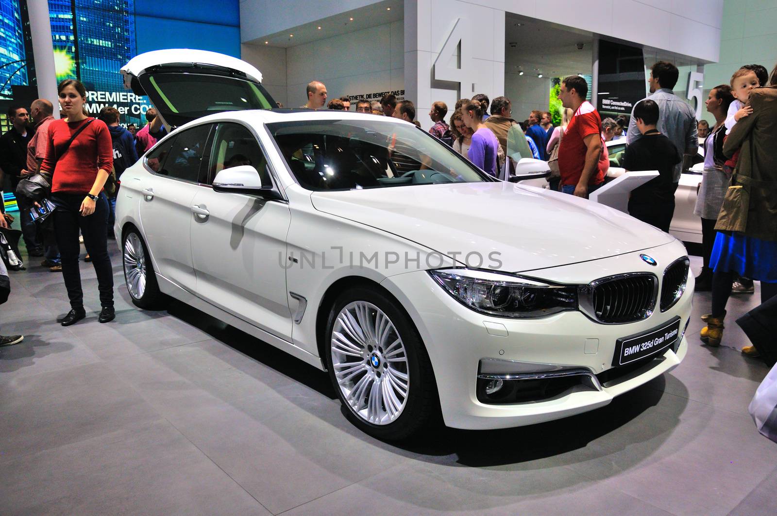 FRANKFURT - SEPT 14: BMW 3 series Gran Turismo (GT) presented as by Eagle2308