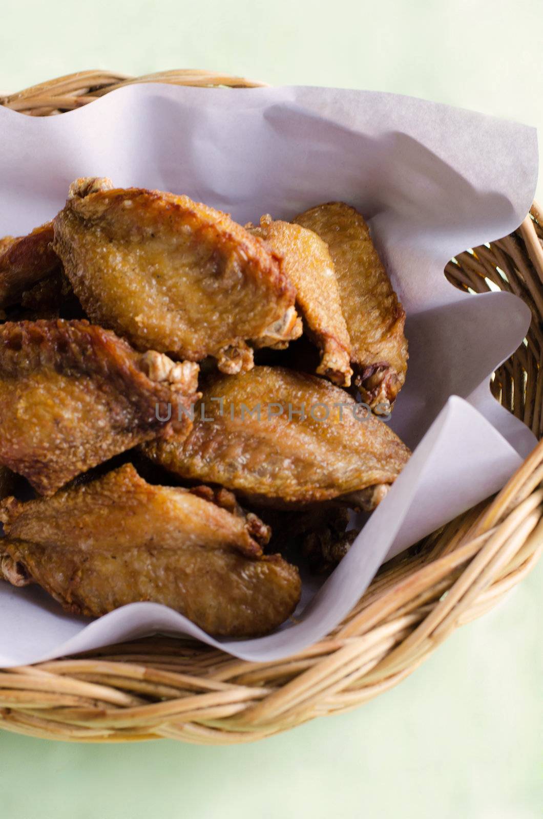 Fried Chicken wing in weave basket