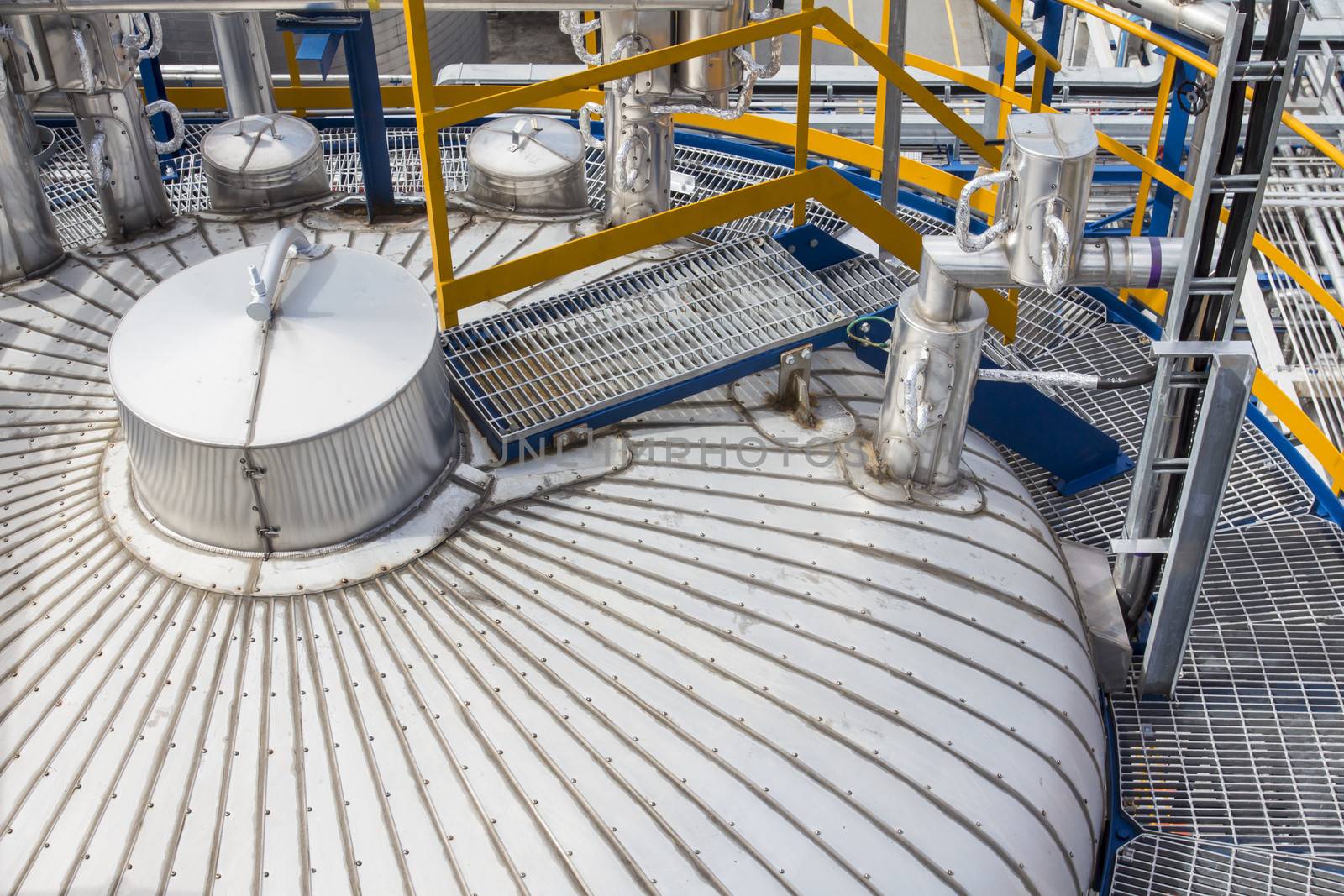 Insulation of tank storage in chemical plant