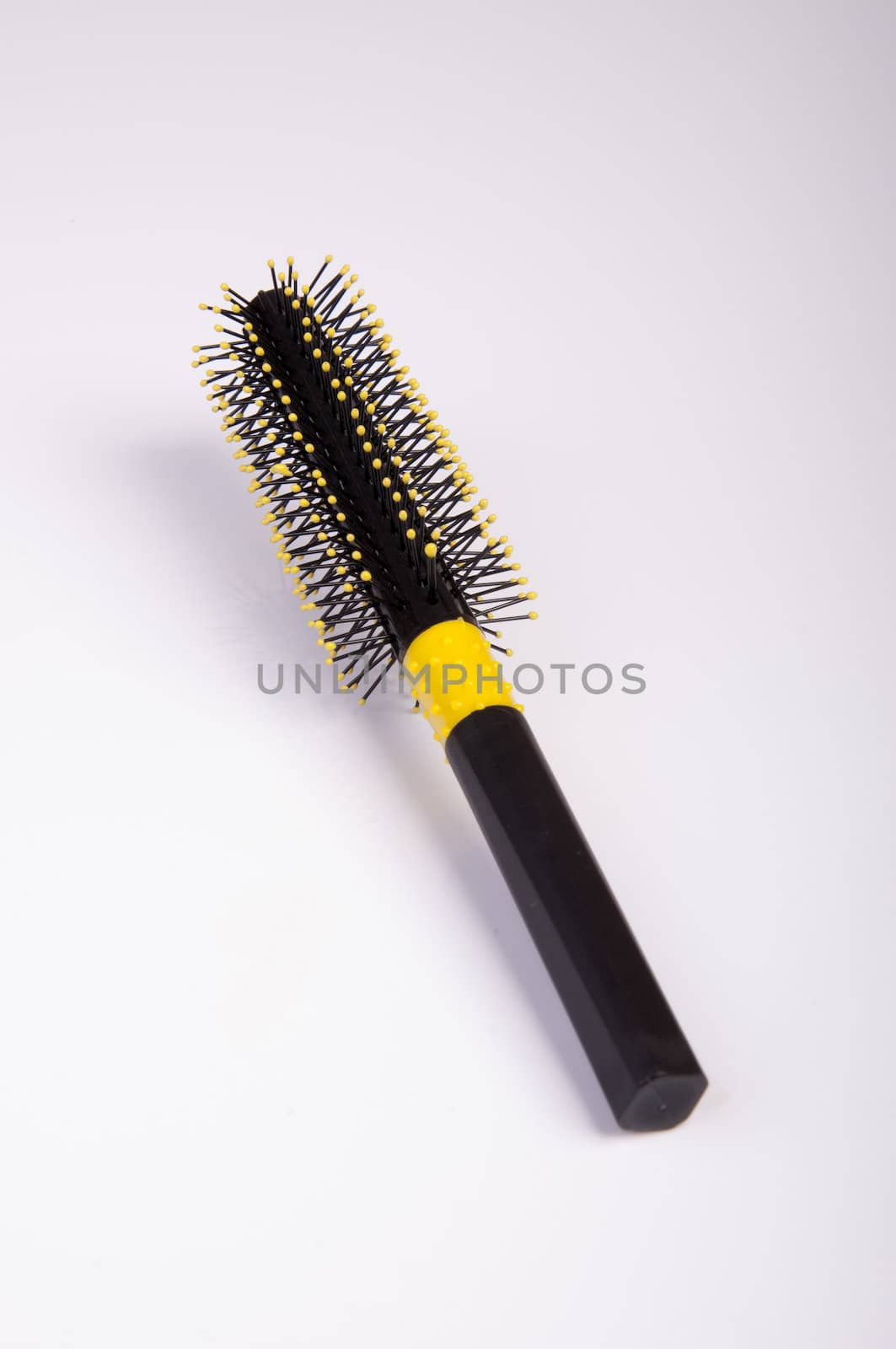 An image of comb on white background