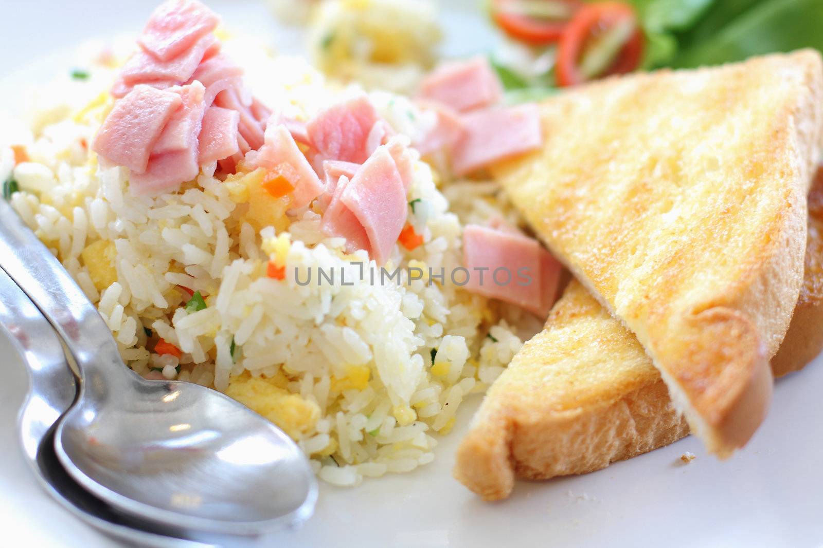 Fried rice with ham, served with toast by myrainjom01