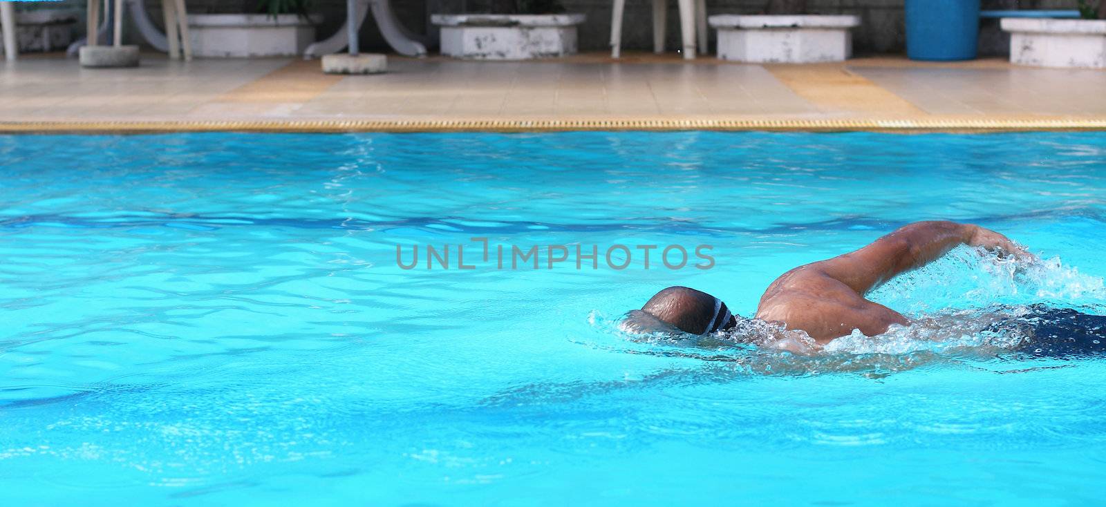 Men's swimming freestyle race