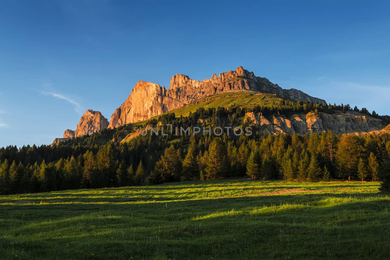 Sunset on the Catinaccio, Dolomites - Italy by Mdc1970