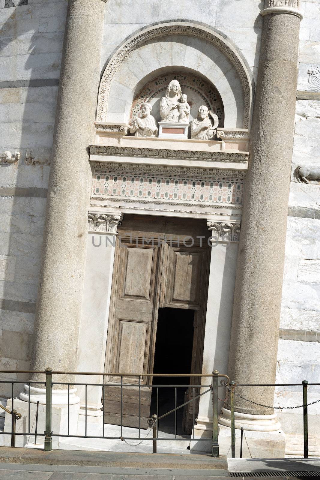 Picture of the entrance door of the Leaning Tower of Pisa