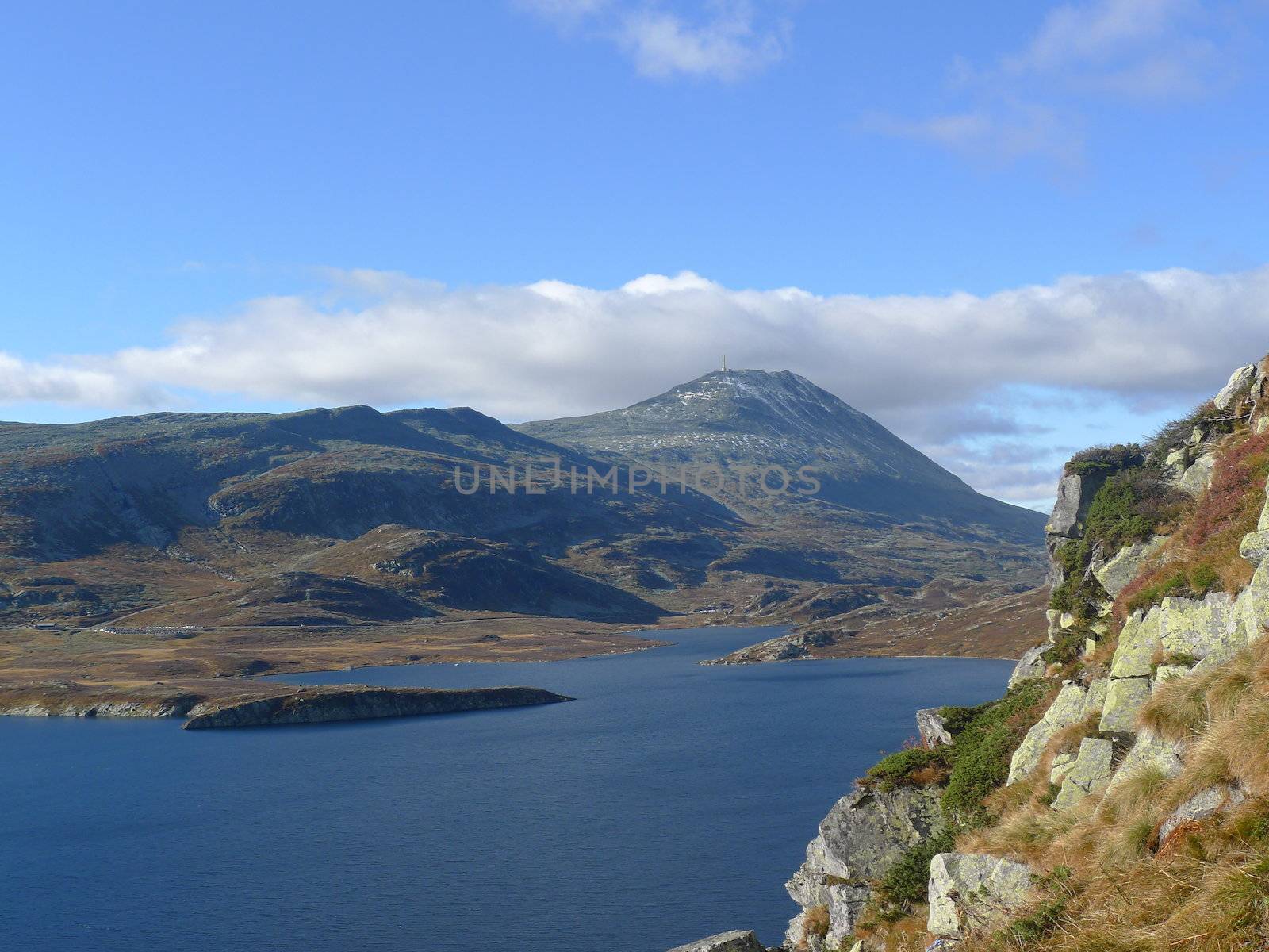 Mountains in Telemark, with view to Gaustatoppen