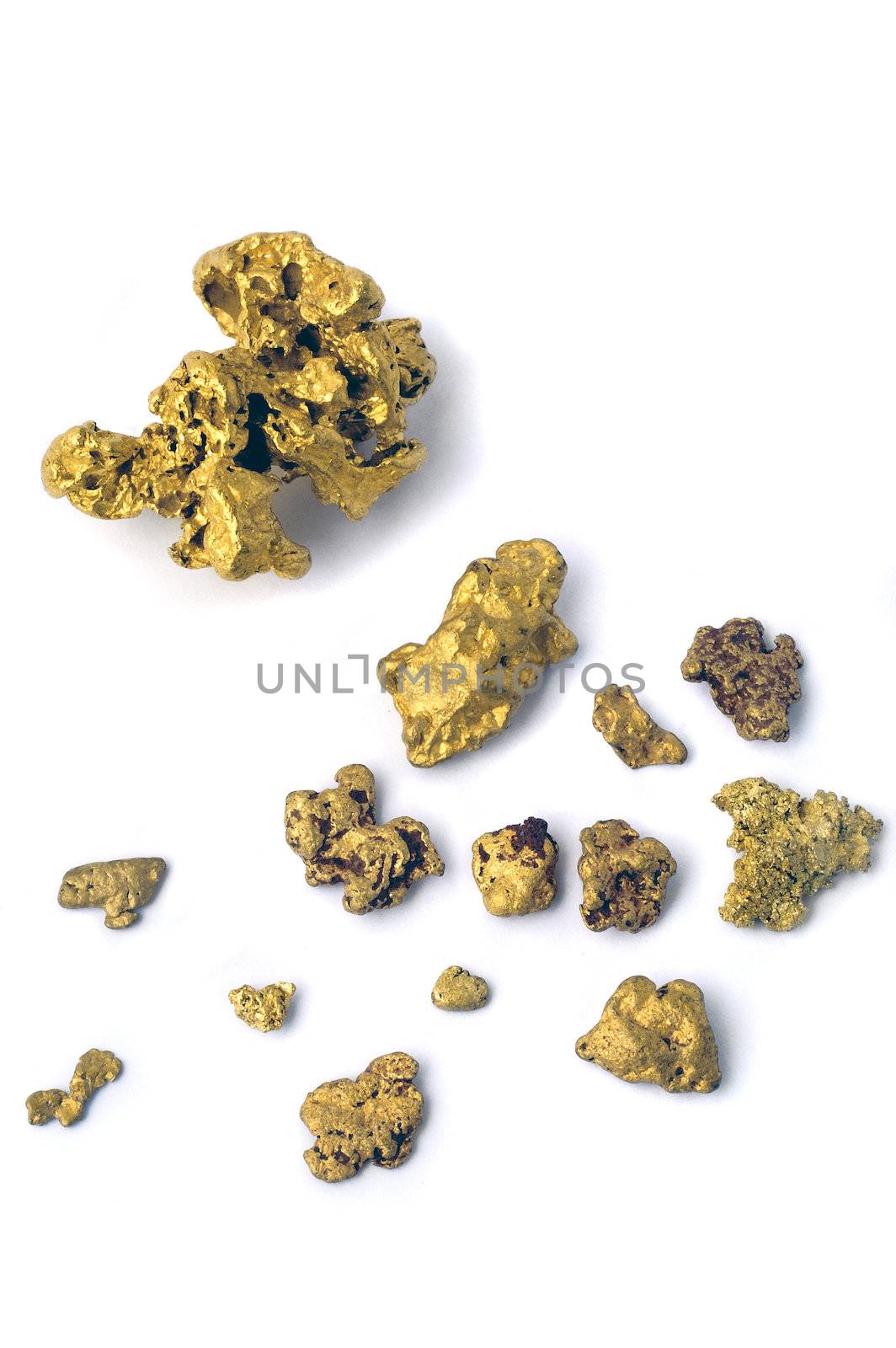 gold nugget by gillespaire