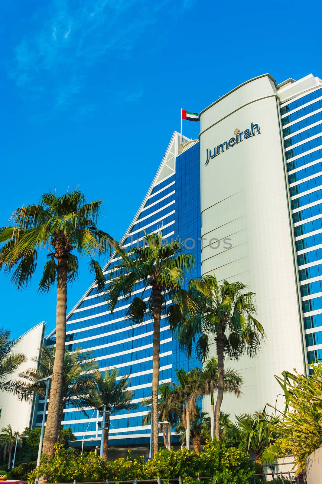  Jumeirah Beach Hotel, wave-shaped luxury resort, well-known Dub by oleg_zhukov