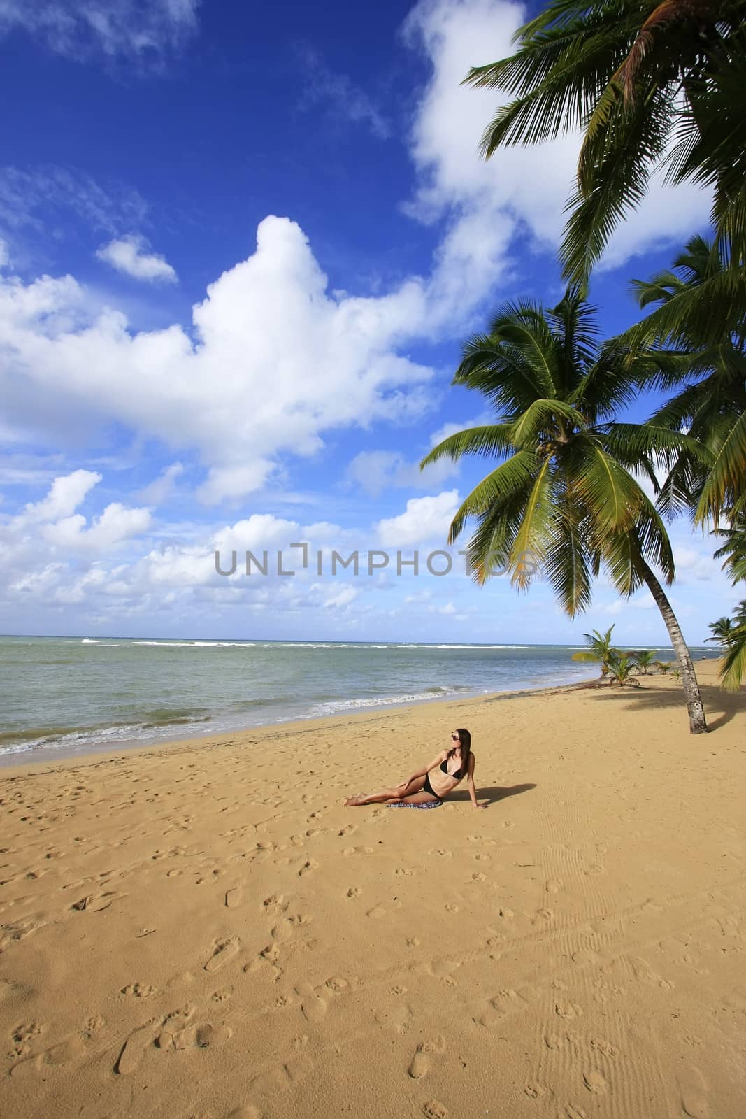 Las Terrenas beach, Samana peninsula by donya_nedomam