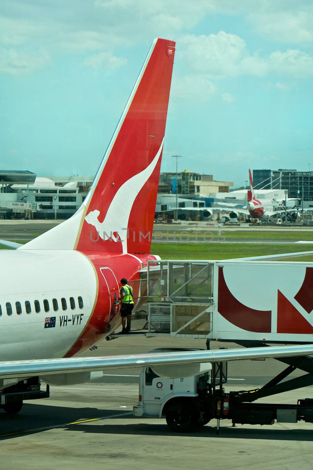 Airport, Qantas airline 767 in Australia
