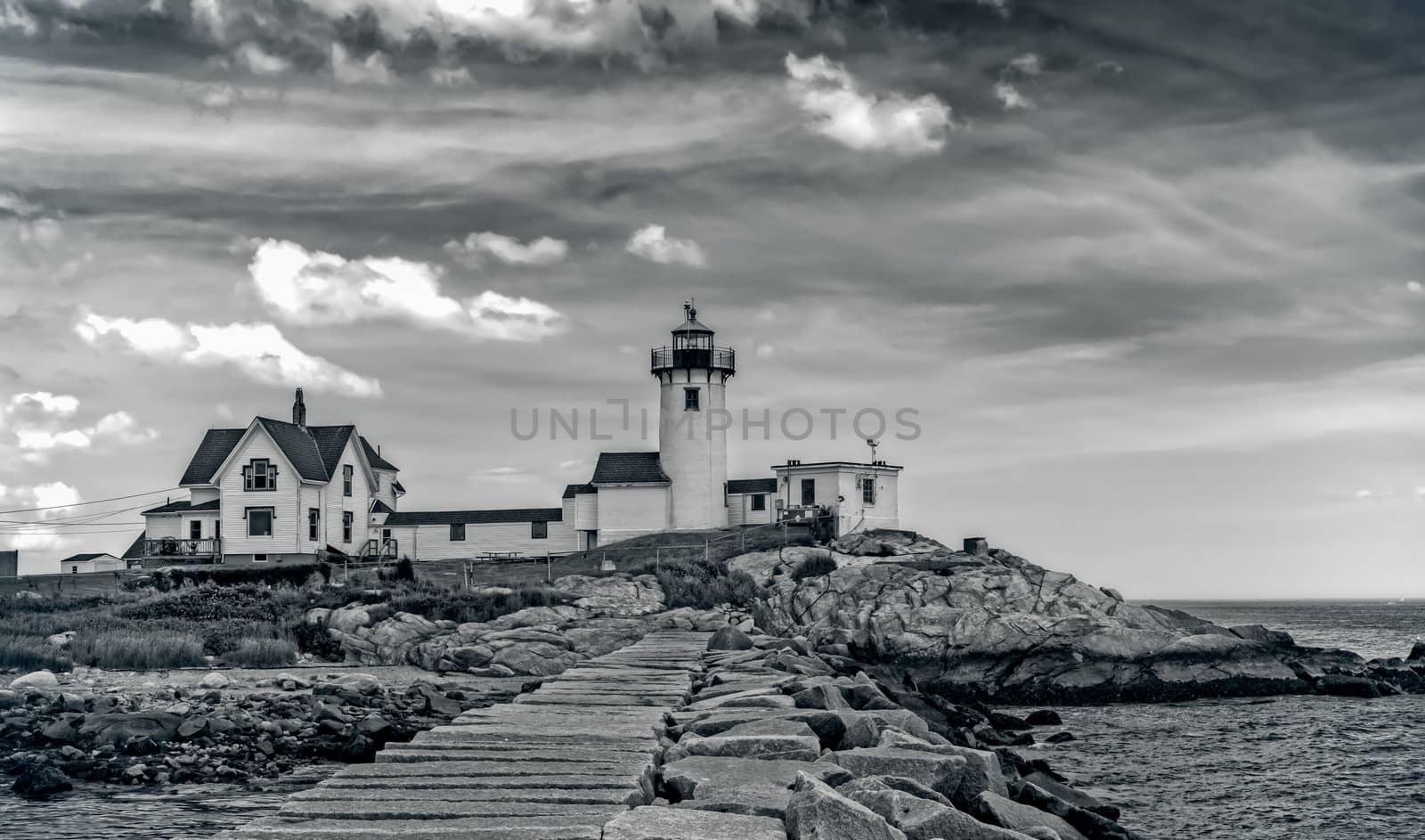 Eastern Point Lighthouse Compound by picturyay