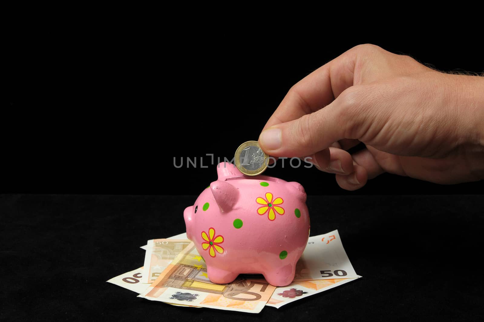 Save Money with One Pink Pig Piggy Bank