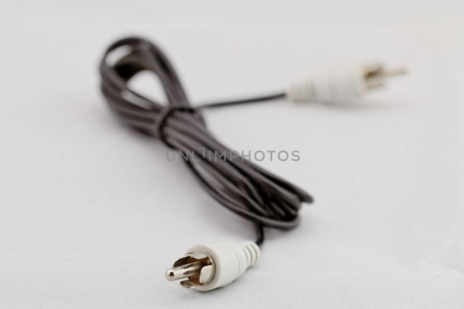 white RCA cable by NagyDodo