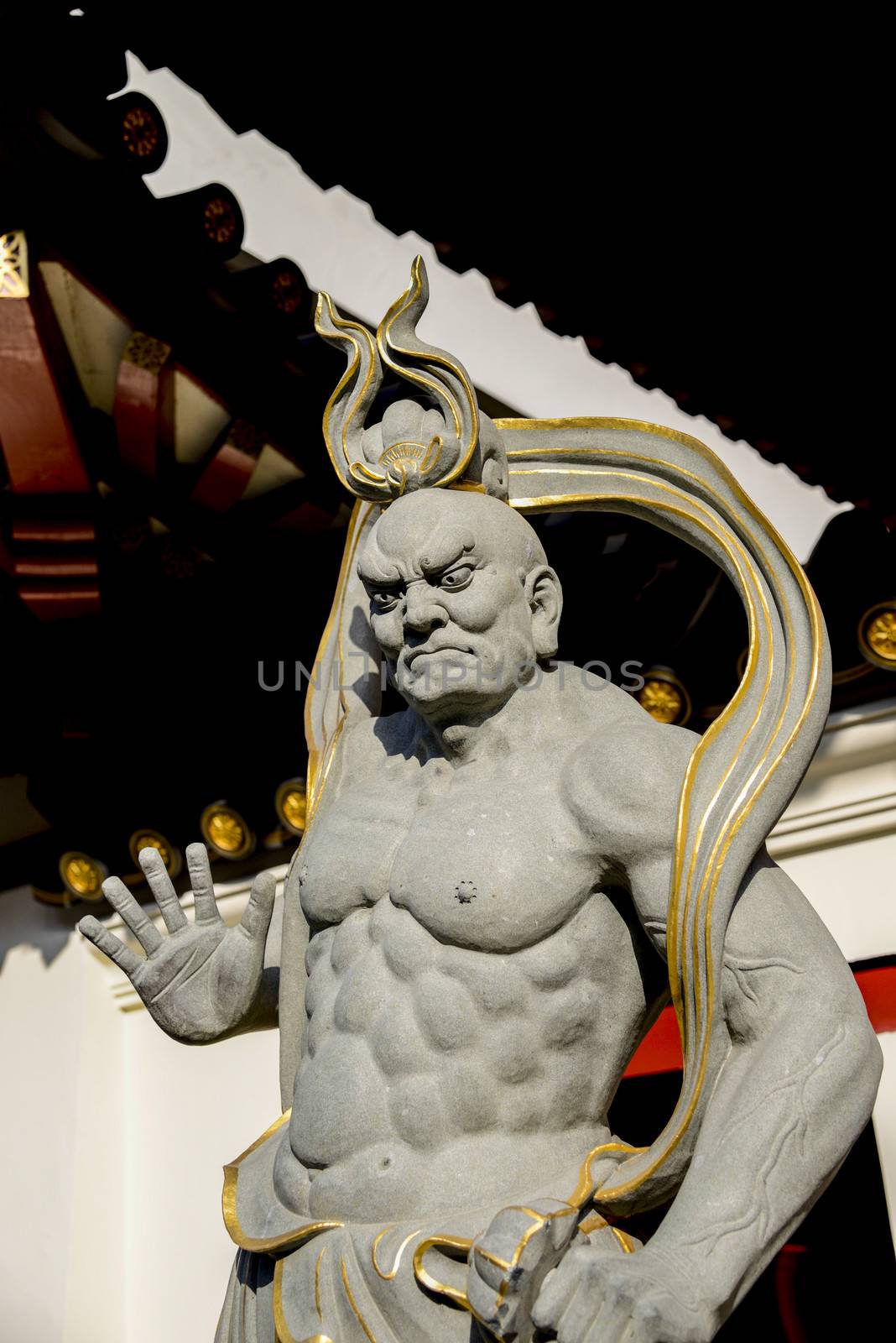 Giant statue in front gate of temple