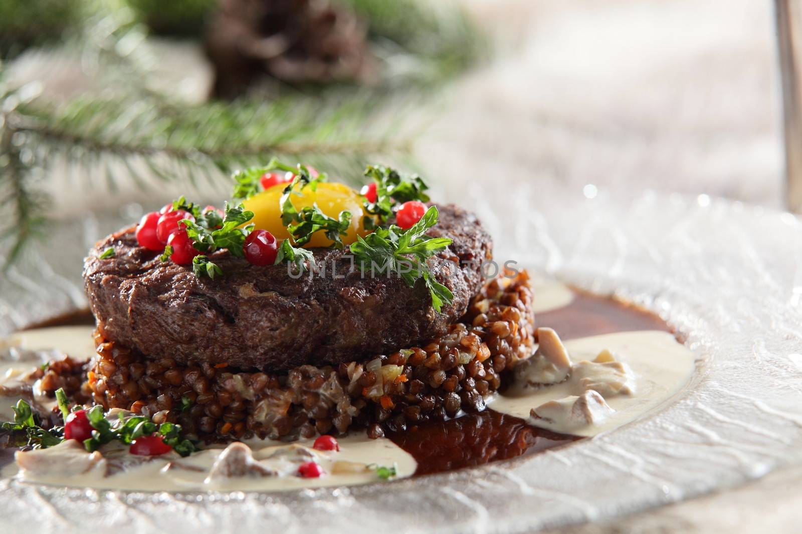 roasted meat on transparent dish by fiphoto