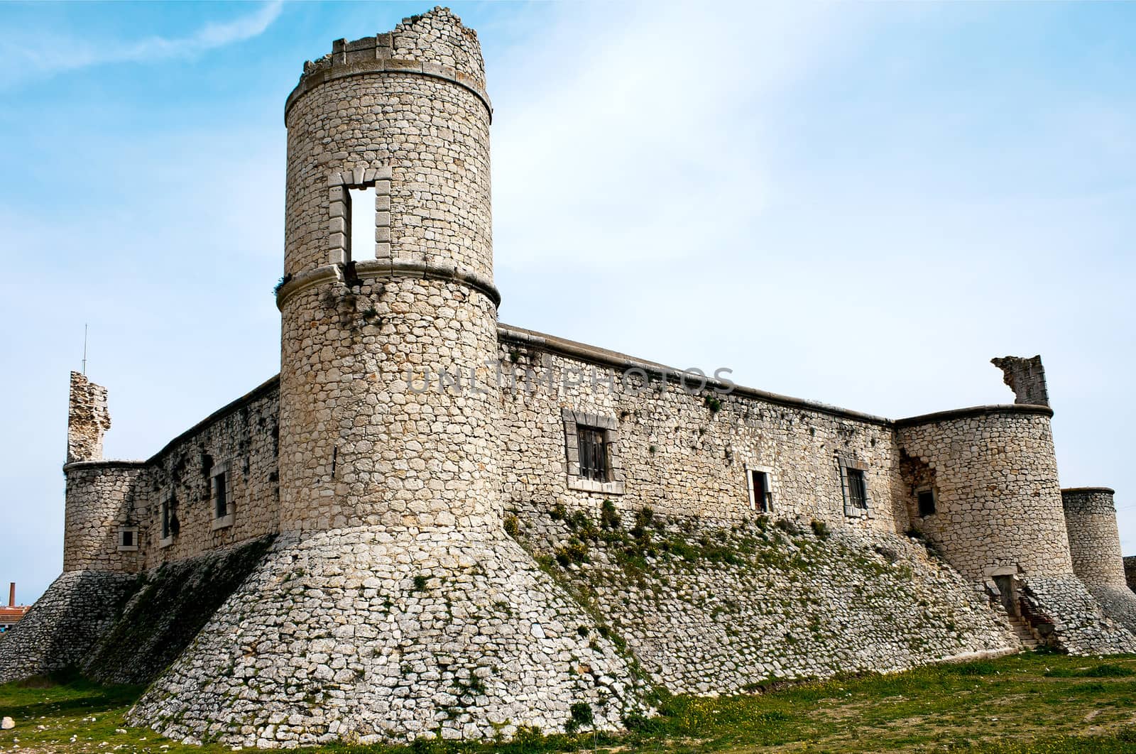 View of castle of the Counts XV century in Chinchon near of Madrid