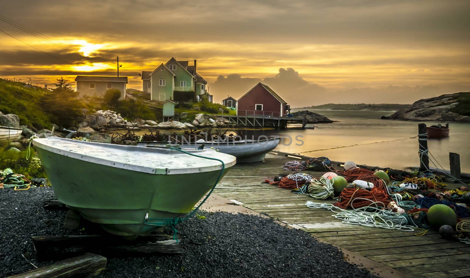 Peggy's Cove by vladikpod
