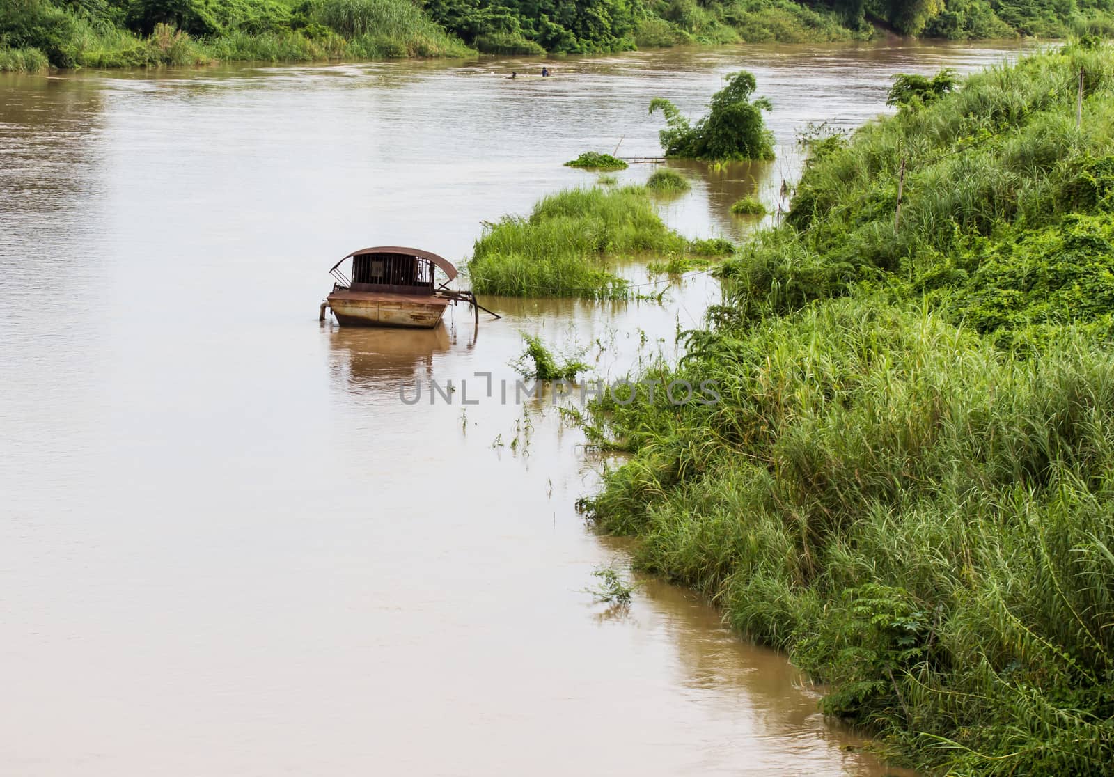 Sandpump, Ship suck sand on river.