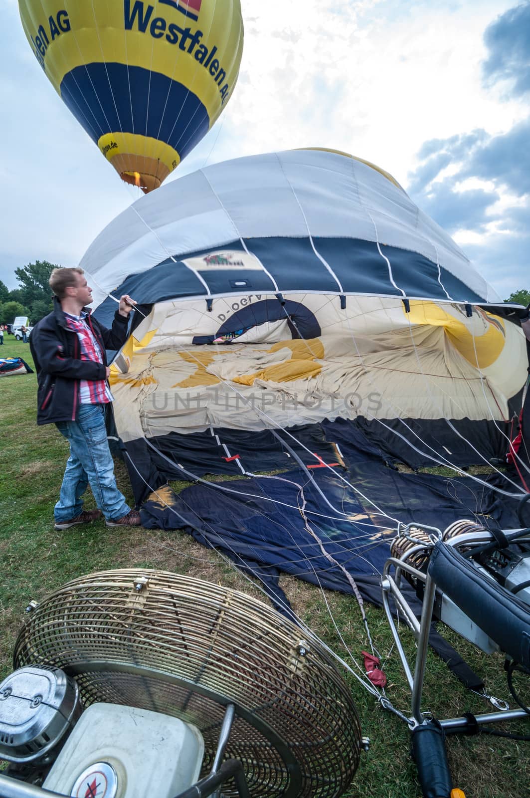Hot air balloon festival in Muenster, Germany by Jule_Berlin