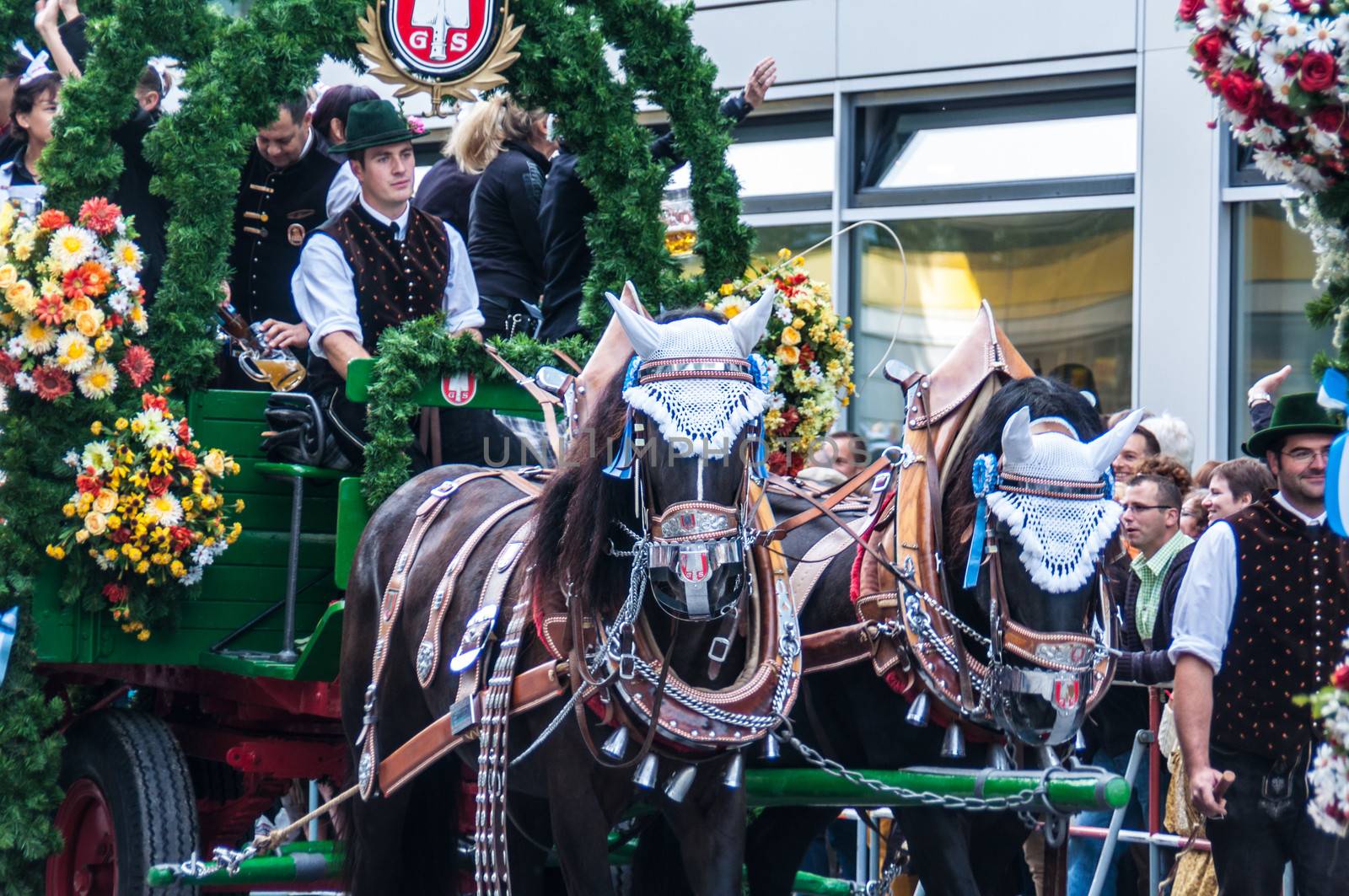 Parade of the hosts of the Wiesn by Jule_Berlin