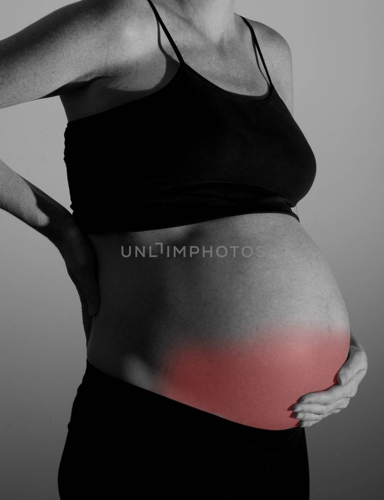 pregnant woman and contraction during labor