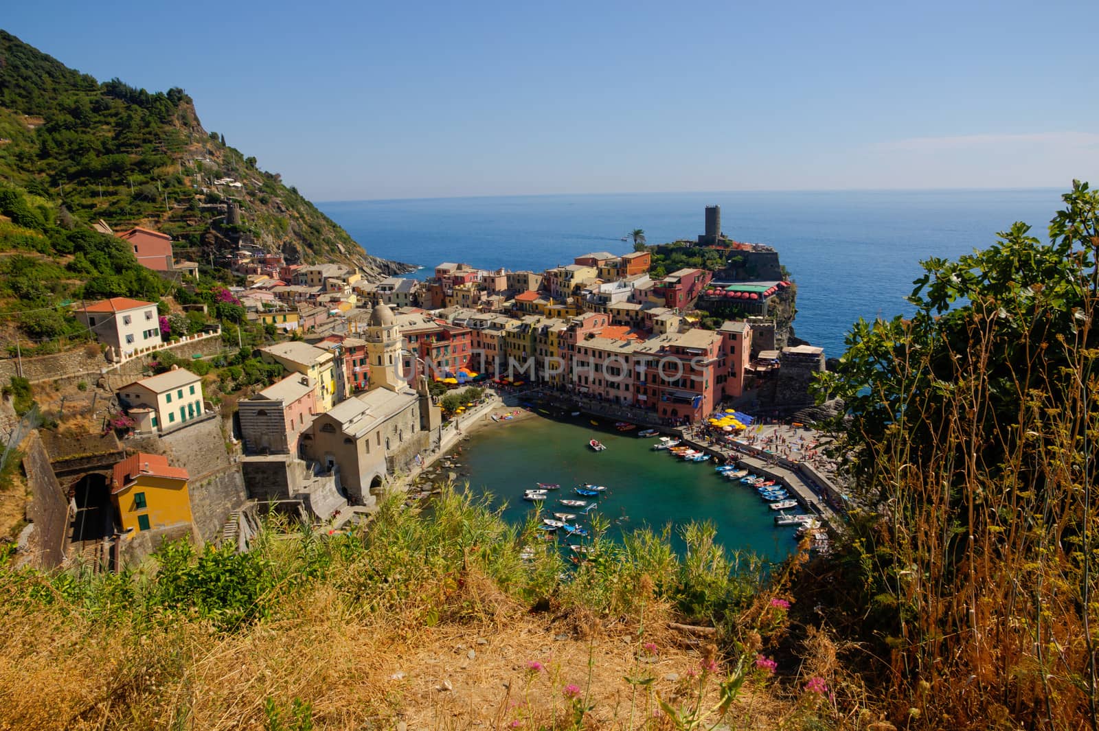 Picture of Vernazza in cinque terre during daytime