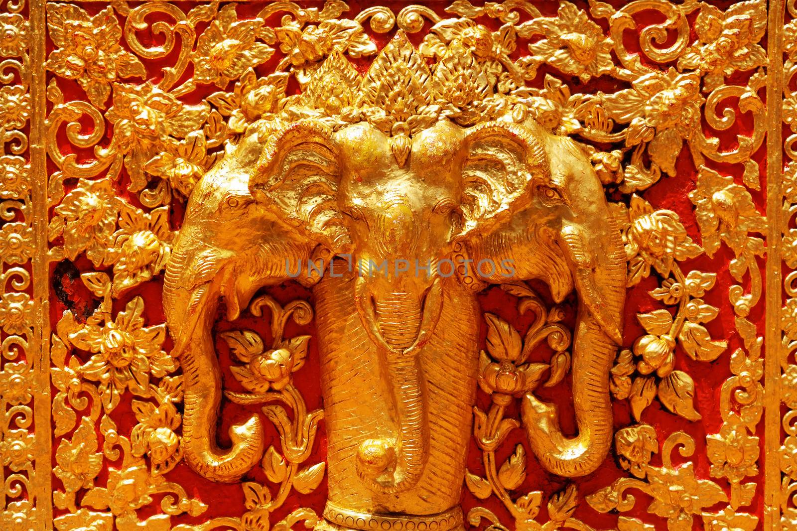 elephant sculpture in temple 