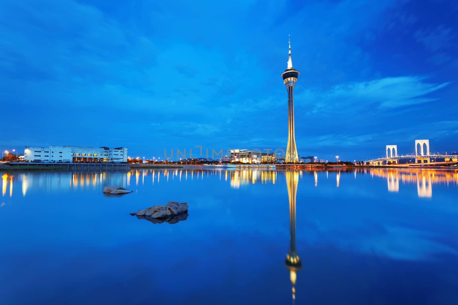 macau travel tower and lake