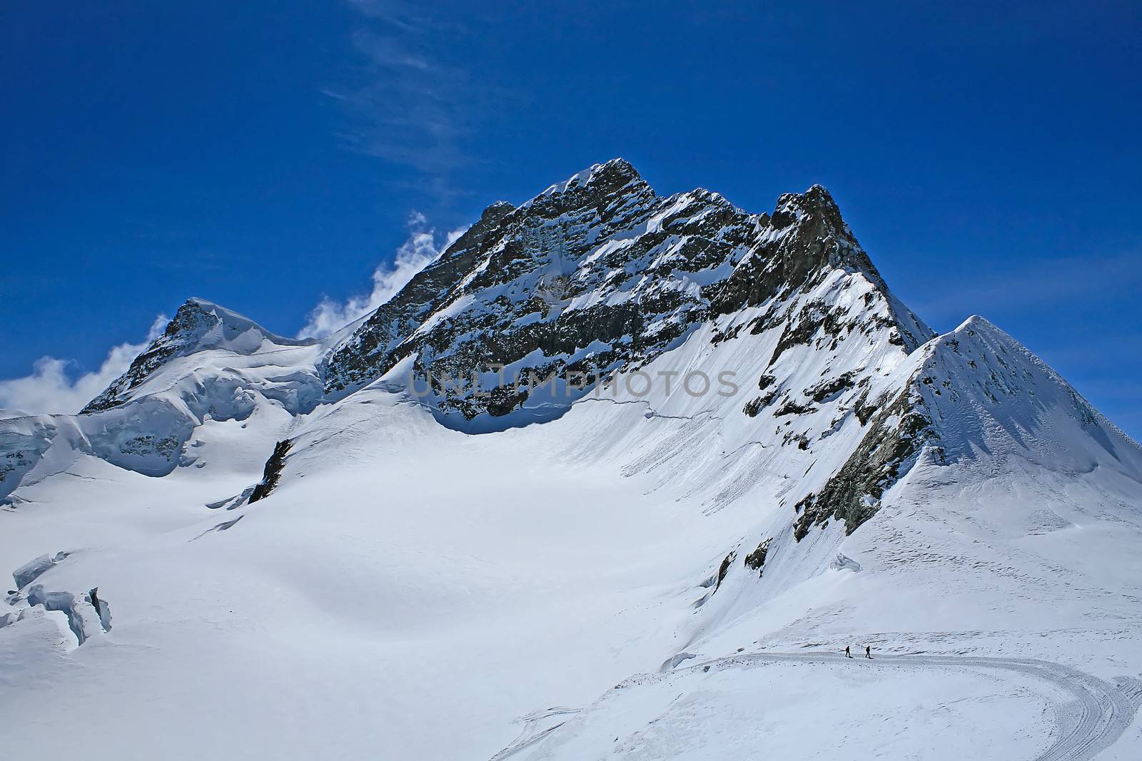 Jungfrau region by swisshippo