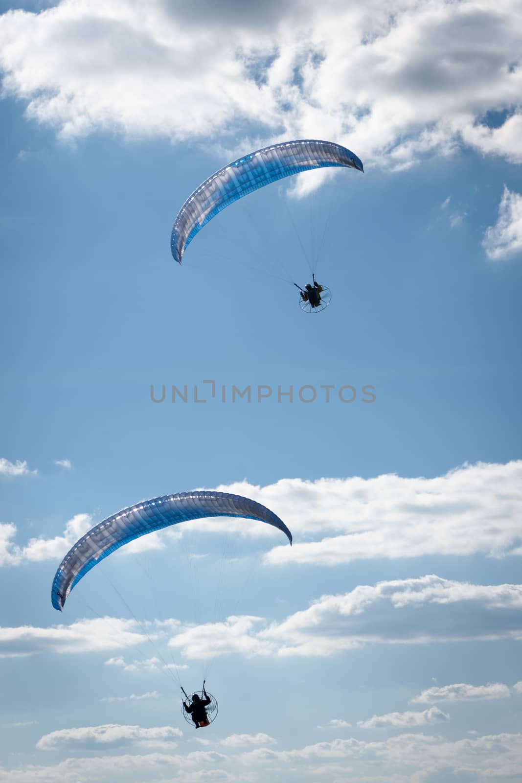 Paragliding by furo_felix