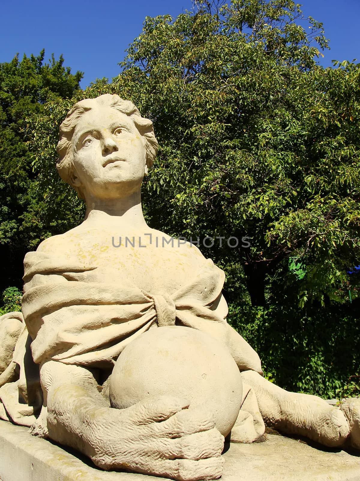 Sculpture at Masandra Palace, Crimea peninsula, Ukraine by donya_nedomam