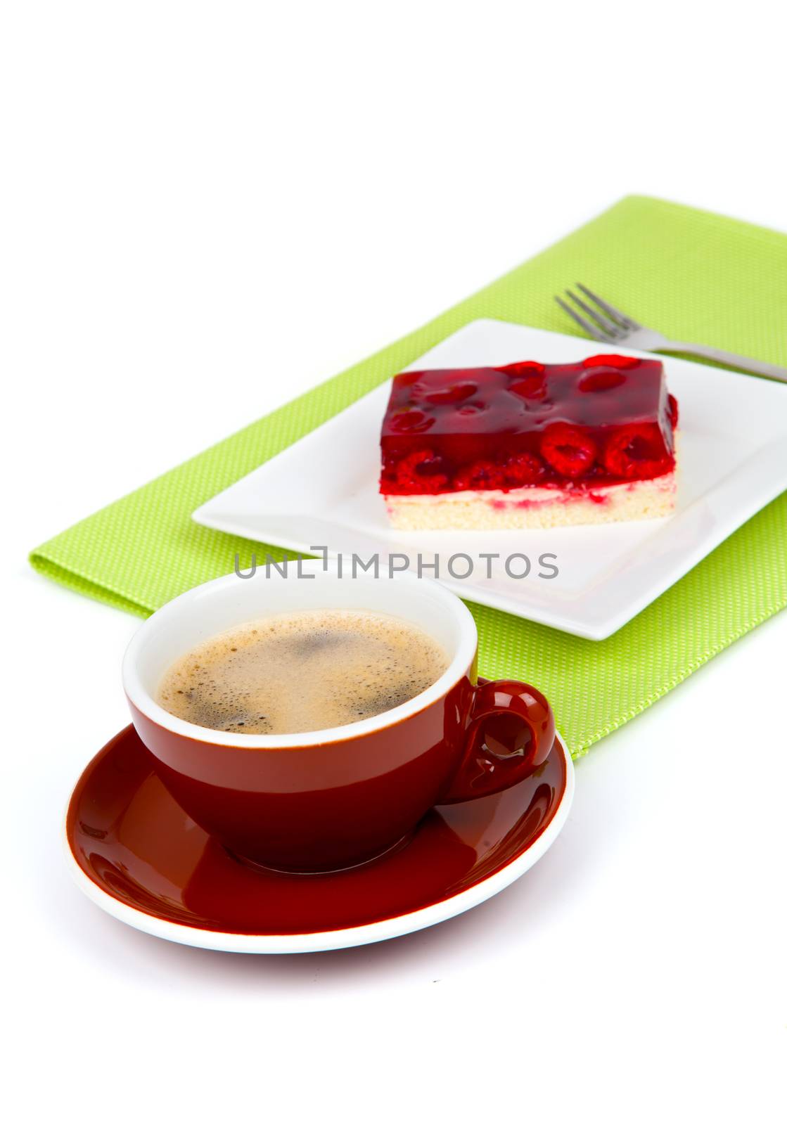 coffee cup with raspberry cake by motorolka