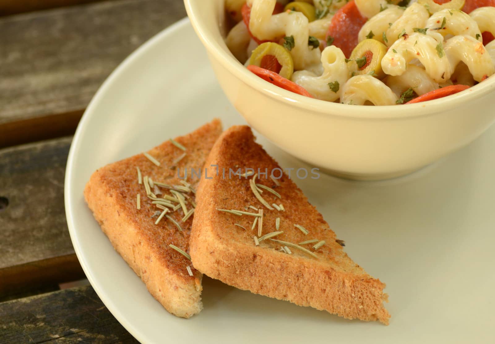 garlic bread with rosemary by ftlaudgirl