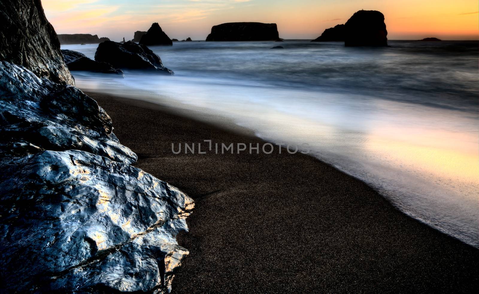 Sunset Bandon Oregon by pictureguy