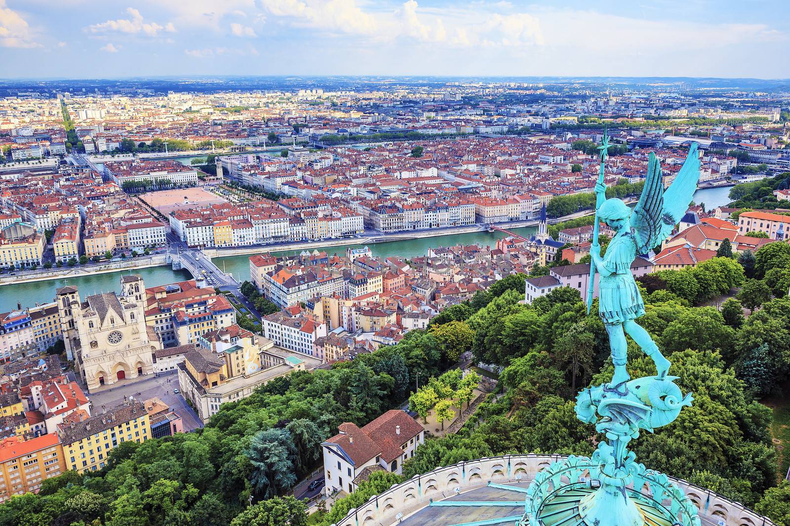 Horizontal view of Lyon from the top of Notre Dame de Fourviere